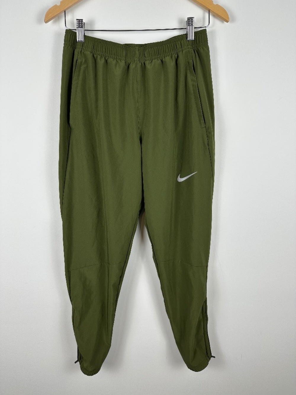 Nike Dri-FIT Woven Running Jogger Pants Women’s Small Olive Green Zip